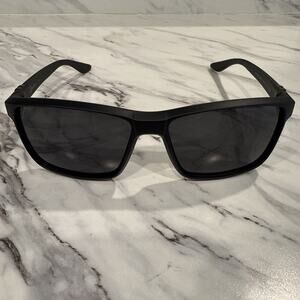 Blenders Victory Lane Cat 3 Men's Black Polarized Lightweight Sunglasses